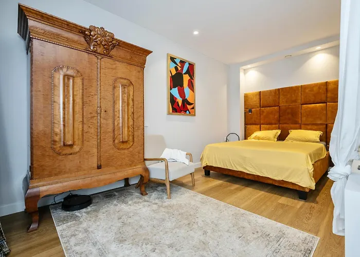 Old Town Luxury Lejlighed